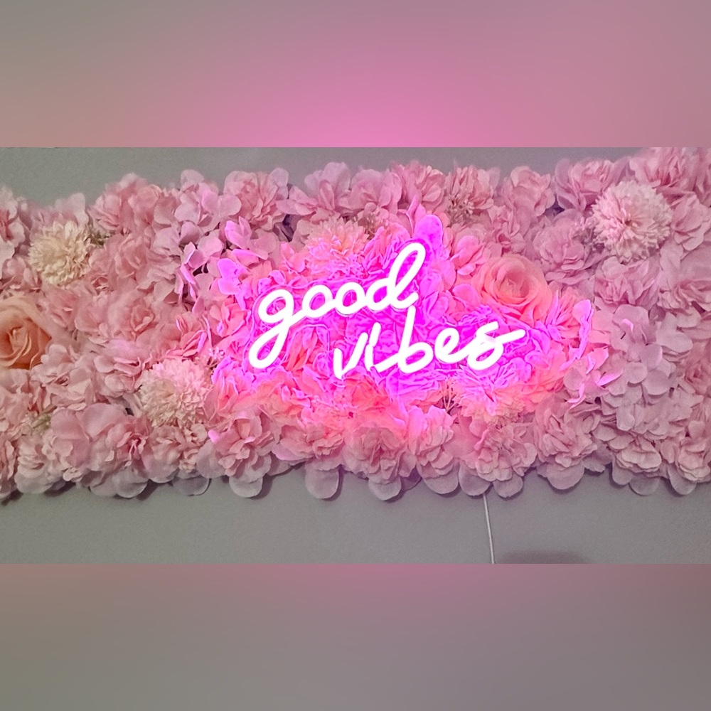 Good Vibes Floral Wall Decor- Neon Light Home Decor